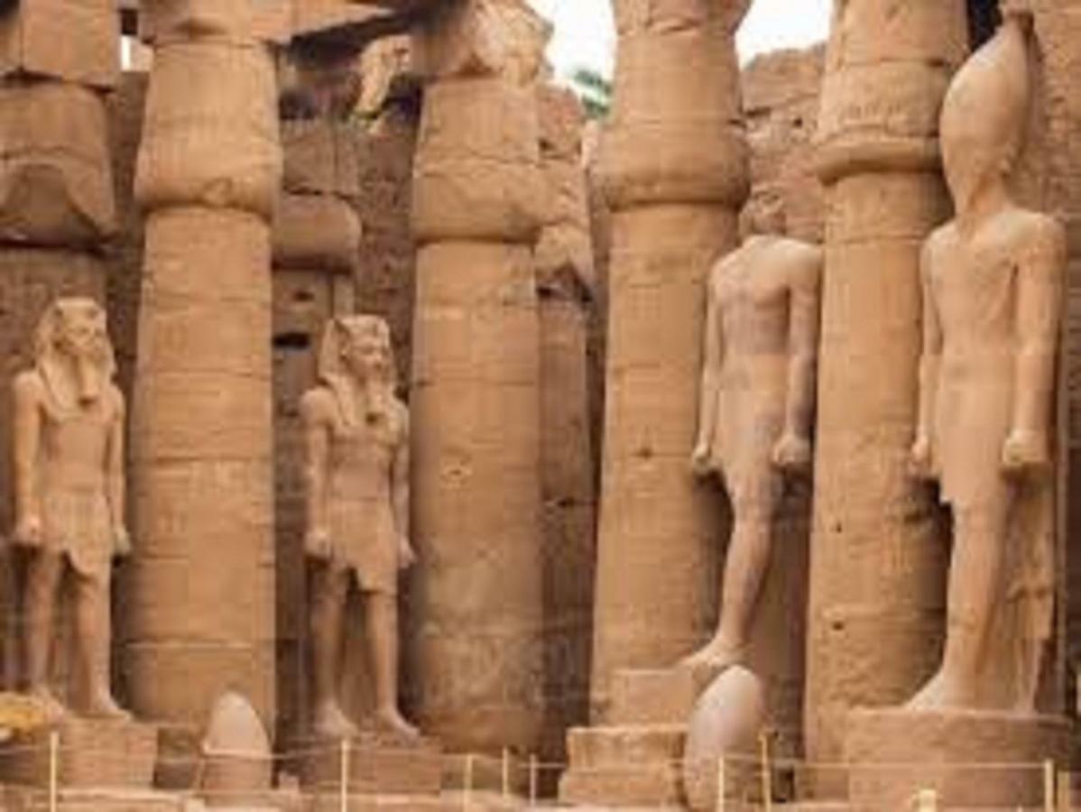 Luxor Luxury Nile Cruises - From Luxor 04 Nights - From Aswan 03 Nights Hotel ภายนอก รูปภาพ