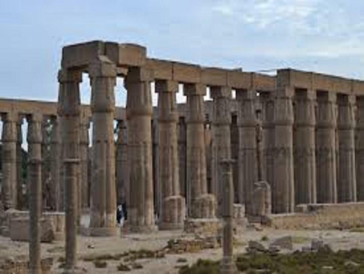Luxor Luxury Nile Cruises - From Luxor 04 Nights - From Aswan 03 Nights Hotel ภายนอก รูปภาพ