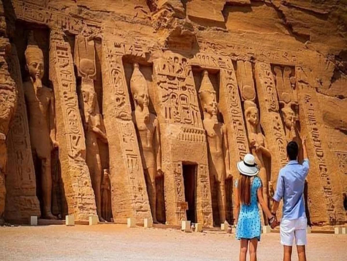 Luxor Luxury Nile Cruises - From Luxor 04 Nights - From Aswan 03 Nights Hotel ภายนอก รูปภาพ