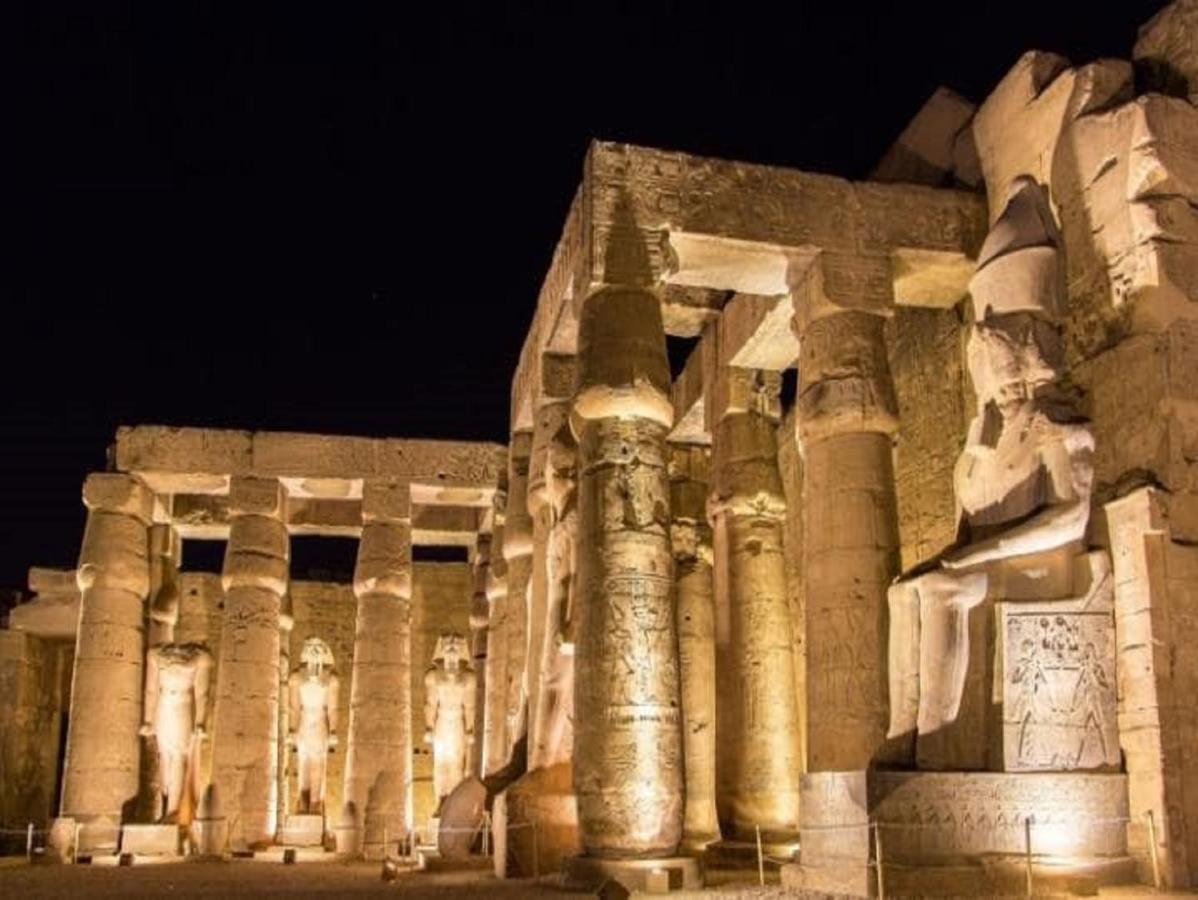 Luxor Luxury Nile Cruises - From Luxor 04 Nights - From Aswan 03 Nights Hotel ภายนอก รูปภาพ