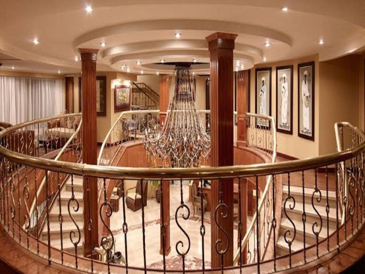 Luxor Luxury Nile Cruises - From Luxor 04 Nights - From Aswan 03 Nights Hotel ภายนอก รูปภาพ