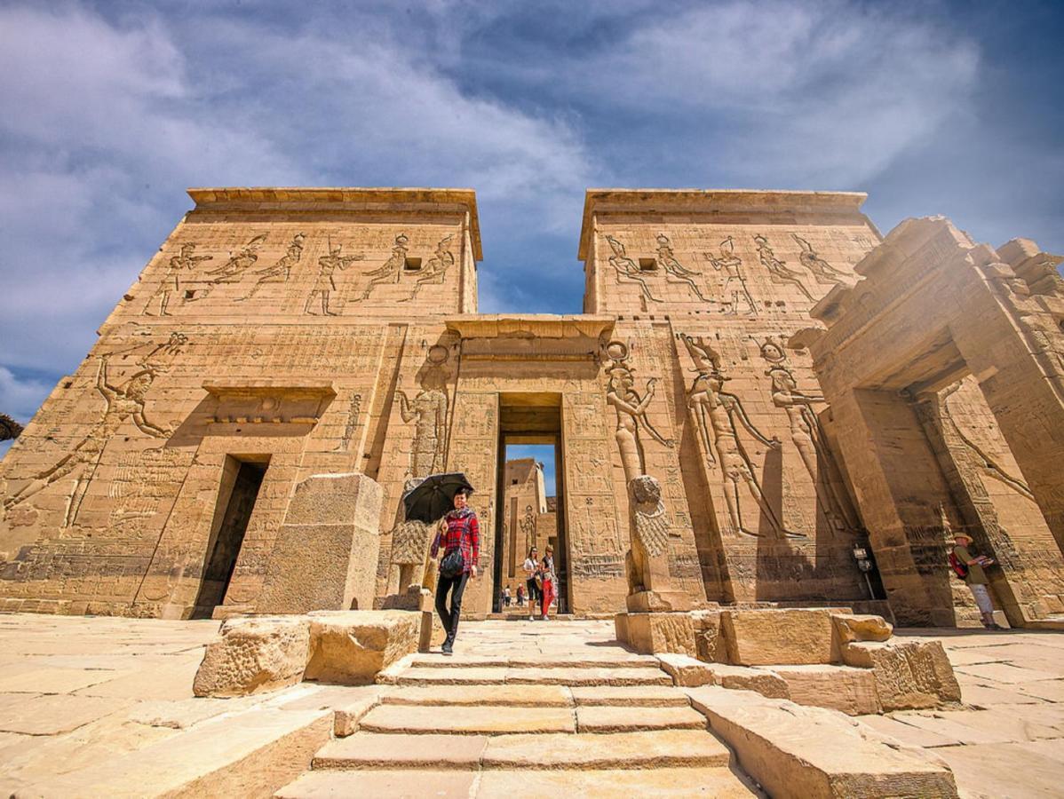 Luxor Luxury Nile Cruises - From Luxor 04 Nights - From Aswan 03 Nights Hotel ภายนอก รูปภาพ