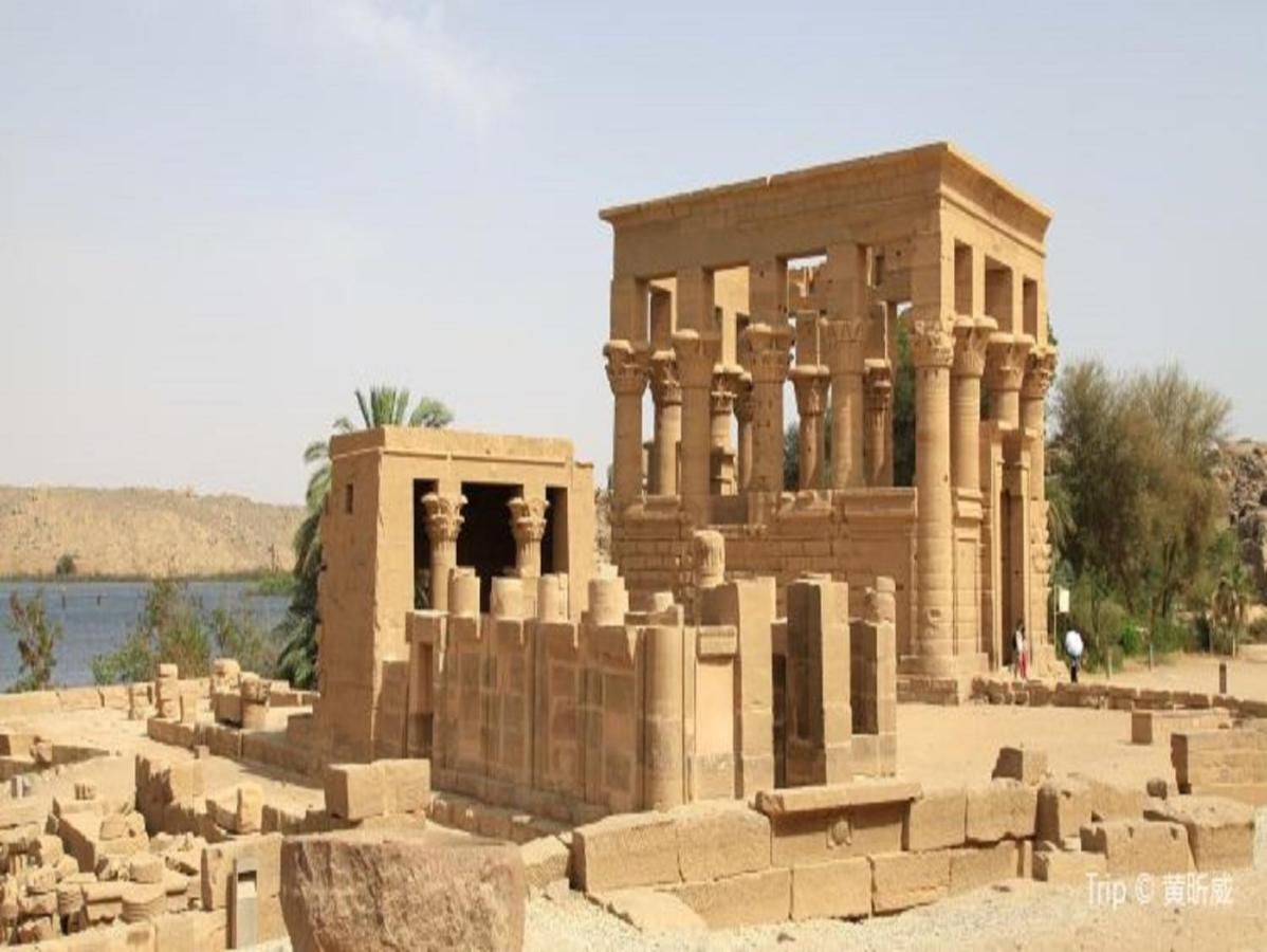 Luxor Luxury Nile Cruises - From Luxor 04 Nights - From Aswan 03 Nights Hotel ภายนอก รูปภาพ
