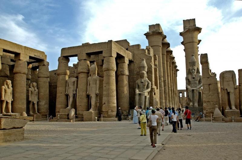 Luxor Luxury Nile Cruises - From Luxor 04 Nights - From Aswan 03 Nights Hotel ภายนอก รูปภาพ